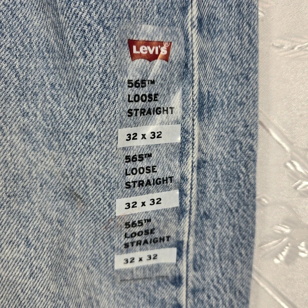 Levi's Jeans Men 32x32 565 Loose Straight Light Wash Denim NEW Classic 90s Style